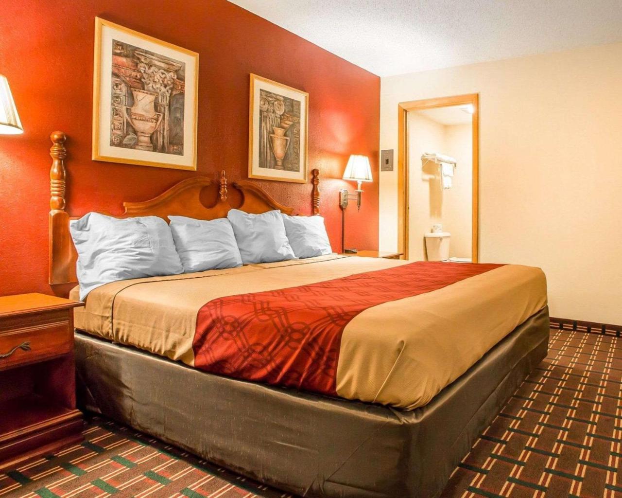 Rodeway Inn Montpelier Екстериор снимка