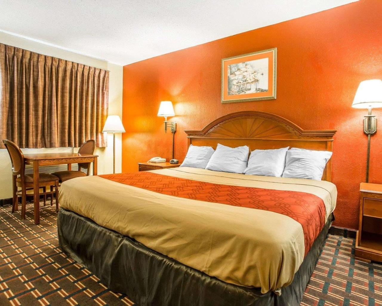 Rodeway Inn Montpelier Екстериор снимка