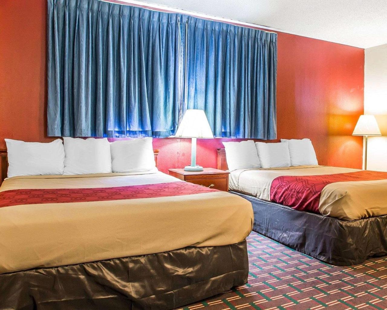 Rodeway Inn Montpelier Екстериор снимка